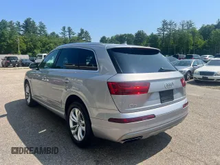 2017 Audi Q7 Premium with VIN WA1AAAF76HD02780, listed as a Copart auction lot 60900805 with 175,276 mi miles and Clean title. Bid and sale history available at DreamBid. Image 3.