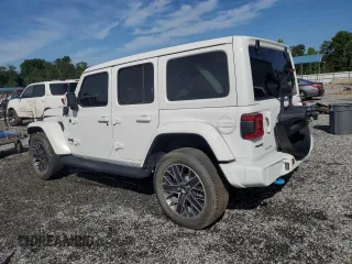 2022 Jeep Wrangler Unlimited Sahara z VIN 1C4JJXP60NW172103, wystawiony jako Copart lot #60396415 z przebiegiem 29 960 mil mil oraz Szkoda całkowita • Salvage title. Historia ofert i sprzedaży dostępna na DreamBid. Obrazek 2.