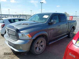 2013 Ram 1500 Sport z VIN 1C6RR7MT3DS515649, wystawiony jako IAAI lot #41949253 z przebiegiem Nie podano mil oraz . Historia ofert i sprzedaży dostępna na DreamBid. Obrazek 17.