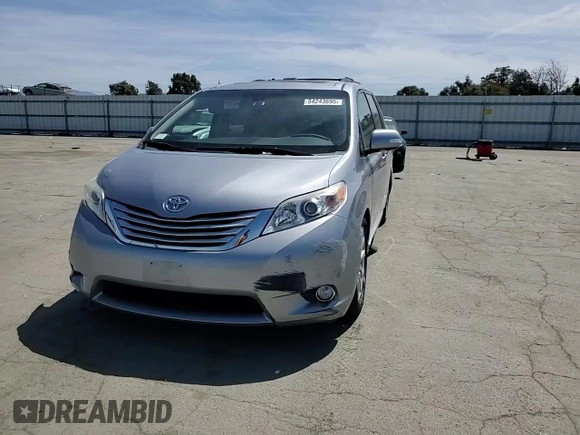 2013 Toyota Sienna XLE with VIN 5TDDK3DC2DS053531, listed as a Copart auction lot 54243695 with 110,000 mi miles and Salvage Title. Bid and sale history available at DreamBid. Image 13.