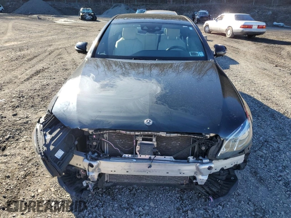 2019 Mercedes-Benz E-Class E 300 with VIN WDDZF4KB8KA594741, listed as a Copart auction lot 49678585 with 57,814 mi miles and Salvage Title. Bid and sale history available at carsss.com. Image 5.