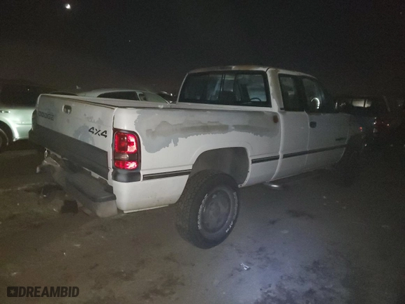 1996 Dodge Ram 1500 with VIN 3B7HF13Y7TG127854, listed as a Copart auction lot 83703544 with 197,430 mi miles and Salvage Title. Bid and sale history available at carsss.com. Image 3.