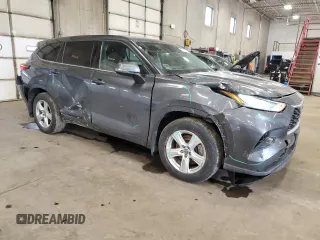 2020 Toyota Highlander LE with VIN 5TDBZRBHXLS004645, listed as a Copart auction lot 47989115 with 69,245 mi miles and Salvage title. Bid and sale history available at DreamBid. Image 4.