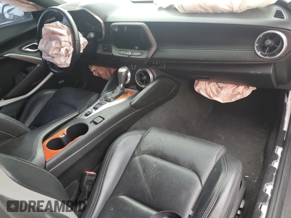 2018 Chevrolet Camaro 2LT with VIN 1G1FD1RX0J0191045, listed as a Copart auction lot 40520734 with 0 mi miles. Bid and sale history available at carsss.com. Image 8.