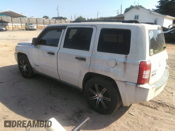 2008 Jeep Patriot Sport with VIN 1J8FF28W28D537012, listed as a IAAI auction lot 42578895 with 162,158 mi miles and . Bid and sale history available at DreamBid. Image 3.