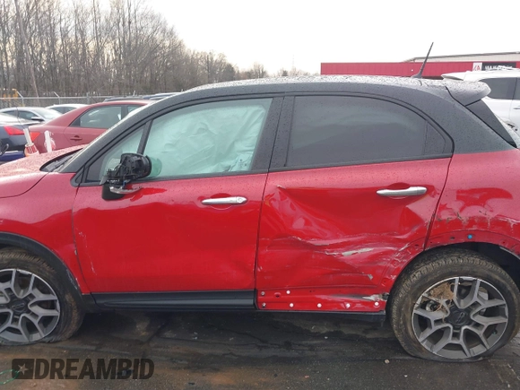 2021 FIAT 500X Trekking z VIN ZFBNF3B17MP944728, wystawiony jako IAAI lot #41460442 z przebiegiem 27 574 mil mil oraz . Historia ofert i sprzedaży dostępna na DreamBid. Obrazek 15.