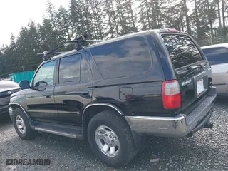 2000 Toyota 4Runner SR5 with VIN JT3HN86R1Y0322493, listed as a IAAI auction lot 41938857 with 121,124 mi miles. Bid and sale history available at carsss.com. Image 15.