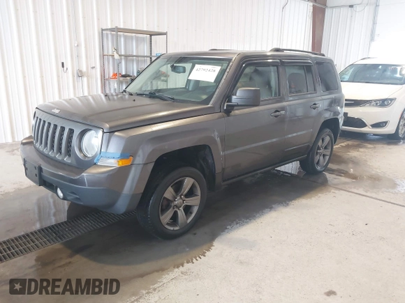 2015 Jeep Patriot High Altitude с VIN 1C4NJRFB5FD376257, выставлен на аукционе IAAI как лот 42792428 с пробегом 101 262 миль миль и . История ставок и продаж доступна на DreamBid. Изображение 2.