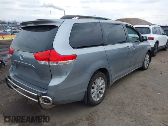 2012 Toyota Sienna LE with VIN 5TDJK3DC0CS046420, listed as a IAAI auction lot 41626308 with 108,517 mi miles. Bid and sale history available at carsss.com. Image 4.