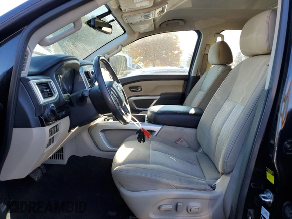 2017 Nissan Titan XD SV with VIN 1N6BA1F42HN555792, listed as a Copart auction lot 76754824 with 121,471 mi miles and Clean Title. Bid and sale history available at carsss.com. Image 7.