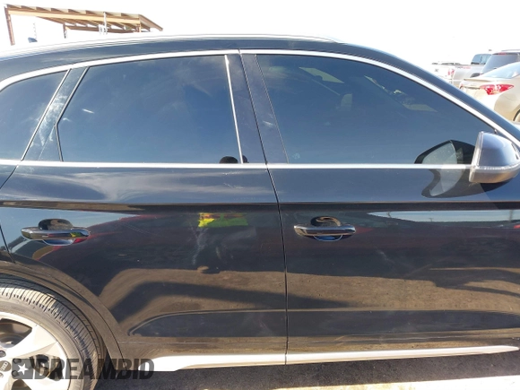 2021 Audi Q5 Premium Plus with VIN WA1BAAFY9M2029378, listed as a IAAI auction lot 41528103 with 47,326 mi miles. Bid and sale history available at carsss.com. Image 14.