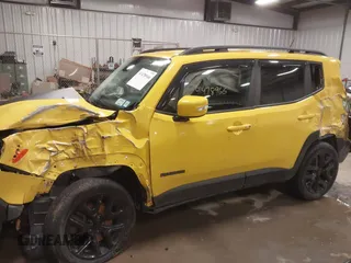 2017 Jeep Renegade Latitude with VIN ZACCJBBBXHPE75052, listed as a IAAI auction lot 41478966 with 100,663 mi miles. Bid and sale history available at carsss.com. Image 14.