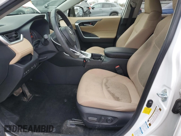 2019 Toyota RAV4 XLE with VIN JTMP1RFV9KD506344, listed as a Copart auction lot 47898145 with 100,718 mi miles and Salvage Title. Bid and sale history available at DreamBid. Image 7.