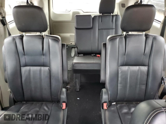 2013 Chrysler Town & Country Touring with VIN 2C4RC1BG8DR713271, listed as a Copart auction lot 50598405 with 130,551 mi miles and Salvage Title. Bid and sale history available at DreamBid. Image 10.