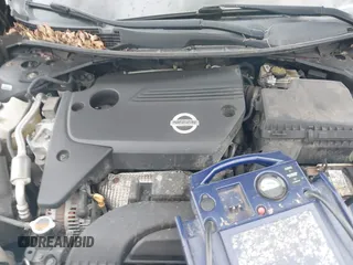 2013 Nissan Altima S with VIN 1N4AL3AP0DC911299, listed as a IAAI auction lot 41961452 with 209,601 mi miles and . Bid and sale history available at DreamBid. Image 10.