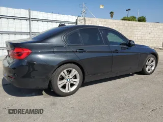 2016 BMW 3 Series 328d z VIN WBA8E5C59GK388592, wystawiony jako Copart lot #46662085 z przebiegiem 132 420 mil mil oraz Szkoda całkowita • Salvage title. Historia ofert i sprzedaży dostępna na DreamBid. Obrazek 3.