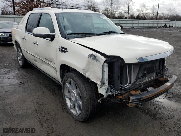 2013 Cadillac Escalade EXT Premium with VIN 3GYT4NEF7DG362186, listed as a Copart auction lot 47629115 with 155,003 mi miles and Salvage Title. Bid and sale history available at carsss.com. Image 4.