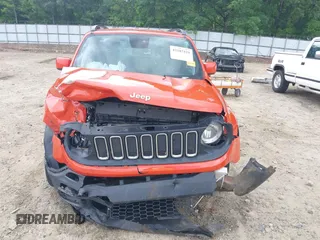 2018 Jeep Renegade Latitude z VIN ZACCJABB5JPJ62214, wystawiony jako IAAI lot #42187121 z przebiegiem 205 309 mil mil oraz . Historia ofert i sprzedaży dostępna na DreamBid. Obrazek 11.