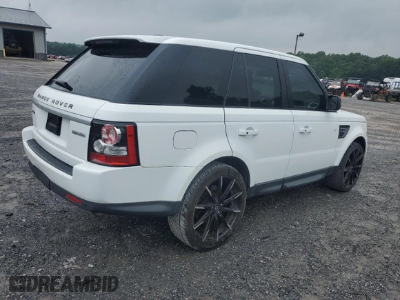 2013 Land Rover Range Rover Sport HSE Lux with VIN SALSK2D41DA765612, listed as a Copart auction lot 64596255 with 67,811 mi miles and Clean title. Bid and sale history available at DreamBid. Image 3.