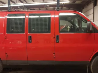 2009 GMC Savana Cargo Van with VIN 1GTGG25C191103217, listed as a IAAI auction lot 41363489 with 262,704 mi miles. Bid and sale history available at carsss.com. Image 13.