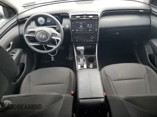 2024 Hyundai Tucson SEL z VIN 5NMJBCDE0RH423678, wystawiony jako Copart lot #54406765 z przebiegiem 16 521 mil mil oraz Szkoda całkowita • Salvage title. Historia ofert i sprzedaży dostępna na DreamBid. Obrazek 8.