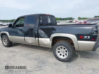 2003 Chevrolet Silverado 1500 LS с VIN 2GCEK19T431121528, выставлен на аукционе IAAI как лот 42223072 с пробегом 332 549 миль миль и . История ставок и продаж доступна на DreamBid. Изображение 6.