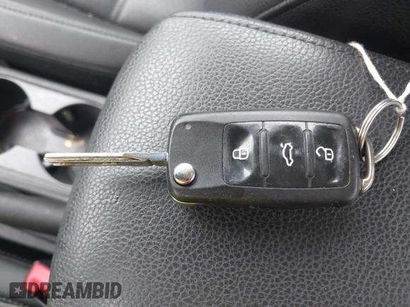2014 Volkswagen Jetta SE with VIN 3VWD07AJ7EM239807, listed as a IAAI auction lot 42457159 with 72,637 mi miles and . Bid and sale history available at DreamBid. Image 11.