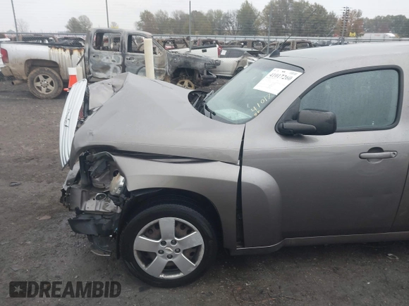 2011 Chevrolet HHR LS with VIN 3GNBAAFW5BS553088, listed as a IAAI auction lot 41017260 with 159,026 mi miles and . Bid and sale history available at DreamBid. Image 18.