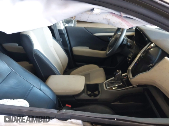 2024 Subaru Outback Premium with VIN 4S4BTACC7R3261547, listed as a IAAI auction lot 42157039 with 20,668 mi miles and . Bid and sale history available at DreamBid. Image 5.