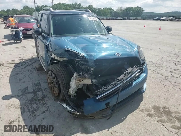 2018 MINI Countryman Cooper with VIN WMZYS7C36J3E08906, listed as a Copart auction lot 56538115 with 129,473 mi miles and Salvage title. Bid and sale history available at DreamBid. Image 13.