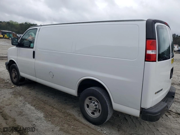 2022 Chevrolet Express Cargo Van with VIN 1GCWGAFPXN1217752, listed as a Copart auction lot 49950615 with 104,374 mi miles and Clean Title. Bid and sale history available at carsss.com. Image 2.