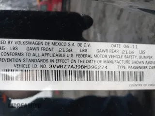 2011 Volkswagen Jetta SE с VIN 3VWBZ7AJ9BM395274, выставлен на аукционе IAAI как лот 41672902 с пробегом 79 218 миль миль и . История ставок и продаж доступна на DreamBid. Изображение 9.