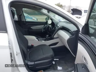 2024 Hyundai Tucson SEL with VIN 5NMJB3DE1RH399729, listed as a IAAI auction lot 41608218 with 12,865 mi miles. Bid and sale history available at carsss.com. Image 5.