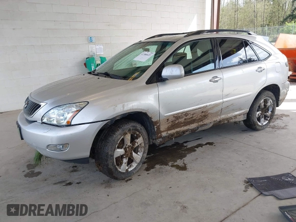 2008 Lexus RX with VIN 2T2HK31U18C063752, listed as a IAAI auction lot 41986621 with 197,541 mi miles. Bid and sale history available at carsss.com. Image 2.