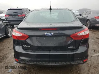 2013 Ford Focus SE z VIN 1FADP3F21DL306223, wystawiony jako Copart lot #51498105 z przebiegiem 135 627 mil mil oraz Szkoda całkowita • Salvage title. Historia ofert i sprzedaży dostępna na DreamBid. Obrazek 6.