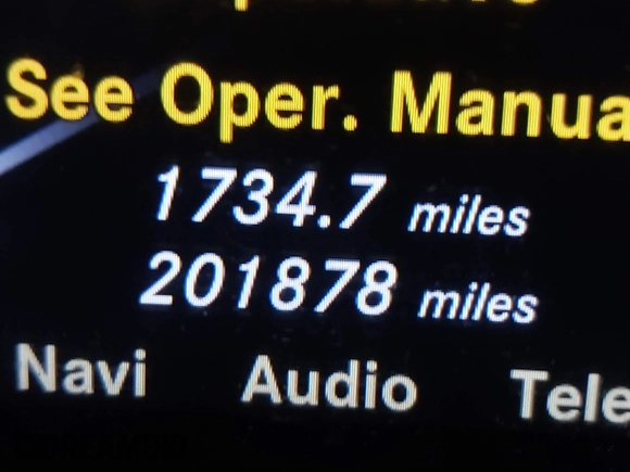 2010 Mercedes-Benz S 550 z VIN WDDNG8GB1AA352707, wystawiony jako IAAI lot #42362577 z przebiegiem 201 878 mil mil oraz . Historia ofert i sprzedaży dostępna na DreamBid. Obrazek 15.