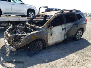 2020 Subaru Ascent Limited z VIN 4S4WMAMD9L3428634, wystawiony jako Copart lot #52633315 z przebiegiem Nie podano mil oraz Nie do naprawy • Non repairable. Historia ofert i sprzedaży dostępna na DreamBid. Obrazek 1.