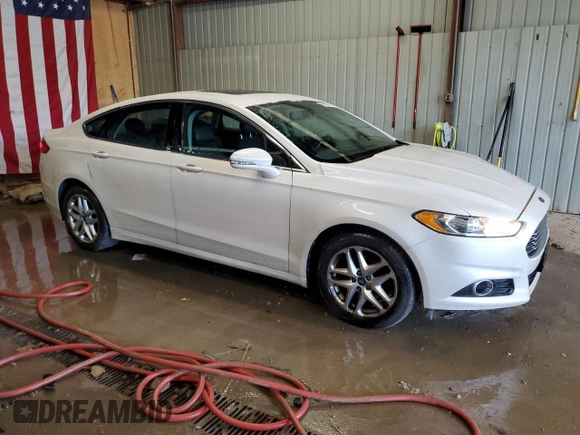 2013 Ford Fusion SE with VIN 3FA6P0HR3DR136675, listed as a Copart auction lot 62052905 with 180,495 mi miles and Salvage title. Bid and sale history available at DreamBid. Image 4.