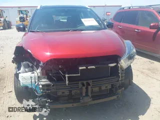 2020 Nissan Kicks SR z VIN 3N1CP5DV7LL537888, wystawiony jako IAAI lot #42156224 z przebiegiem 44 844 mil mil oraz . Historia ofert i sprzedaży dostępna na DreamBid. Obrazek 13.