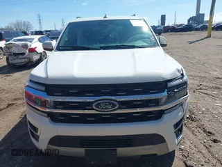 2022 Ford Expedition Limited z VIN 1FMJU2AT7NEA67407, wystawiony jako IAAI lot #41796472 z przebiegiem 31 145 mil mil oraz . Historia ofert i sprzedaży dostępna na DreamBid. Obrazek 6.