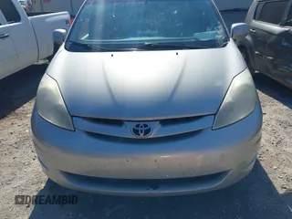 2010 Toyota Sienna XLE with VIN 5TDYK4CC9AS319809, listed as a IAAI auction lot 41885905 with 252,010 mi miles and . Bid and sale history available at DreamBid. Image 12.