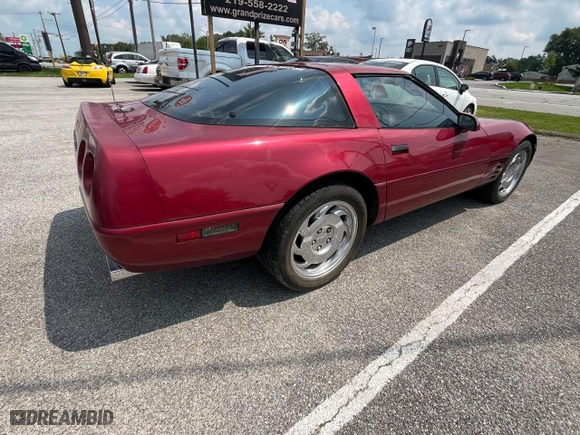 1993 Chevrolet Corvette with VIN 1G1YY23PXP5104890, listed as a Copart auction lot 42867905 with 82,698 mi miles and Clean Title. Bid and sale history available at carsss.com. Image 4.