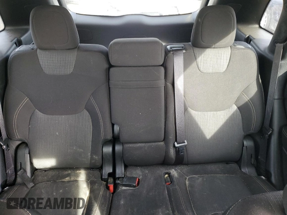 2016 Jeep Cherokee Latitude with VIN 1C4PJMCB5GW270008, listed as a Copart auction lot 43928675 with 157,704 mi miles and Salvage Title. Bid and sale history available at carsss.com. Image 10.