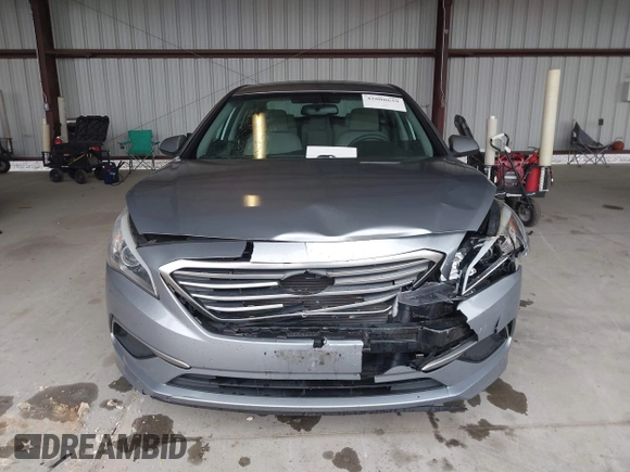 2016 Hyundai Sonata SE with VIN 5NPE24AF0GH375684, listed as a IAAI auction lot 42008639 with 172,199 mi miles and . Bid and sale history available at carsss.com. Image 12.