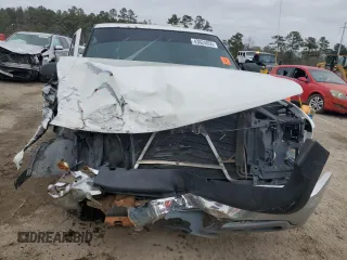 2000 Chevrolet Silverado 1500 with VIN 2GCEC19V7Y1402082, listed as a Copart auction lot 43624055 with 0 mi miles and Salvage Title. Bid and sale history available at carsss.com. Image 5.