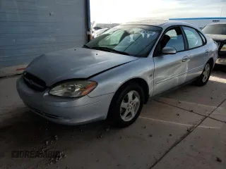 2002 Ford Taurus SES Standard with VIN 1FAFP55S32G260499, listed as a Copart auction lot 45929285 with 152,567 mi miles and Salvage Title. Bid and sale history available at carsss.com. Image 1.
