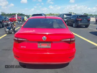 2019 Volkswagen Jetta S z VIN 3VWC57BUXKM029610, wystawiony jako IAAI lot #42334649 z przebiegiem 34 072 mil mil oraz . Historia ofert i sprzedaży dostępna na DreamBid. Obrazek 16.