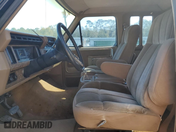 1986 Ford F-150 with VIN 1FTEX15H7GKB33715, listed as a Copart auction lot 80618824 with 11,052 mi miles and Salvage Title. Bid and sale history available at carsss.com. Image 7.