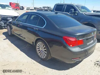 2009 BMW 7 Series 750i with VIN WBAKA83549CY35202, listed as a IAAI auction lot 41871197 with 134,736 mi miles. Bid and sale history available at carsss.com. Image 3.