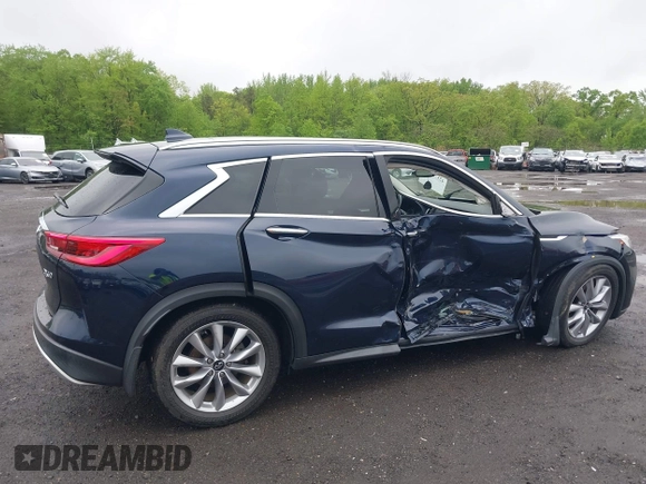 2020 Infiniti QX50 Luxe with VIN 3PCAJ5M3XLF107050, listed as a IAAI auction lot 42176146 with 54,347 mi miles and . Bid and sale history available at DreamBid. Image 17.
